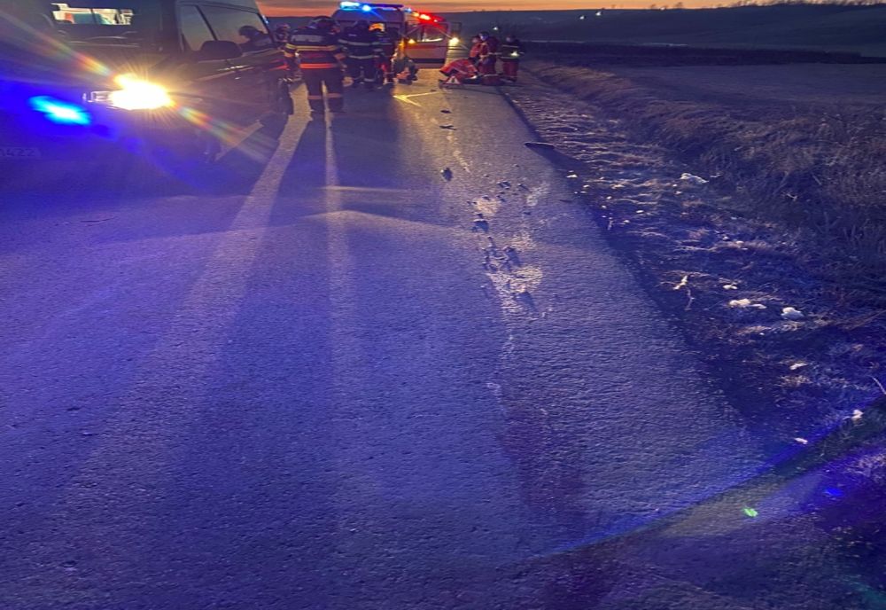 Și-a găsit moartea sub roțile unei mașini