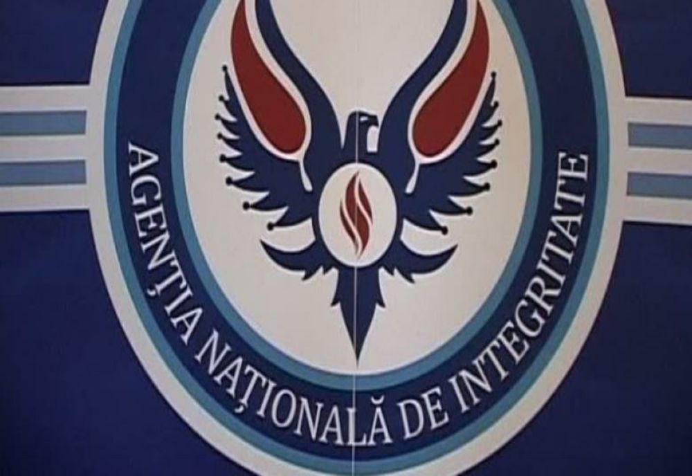 Consilier local din Hârlău, în conflict de interese