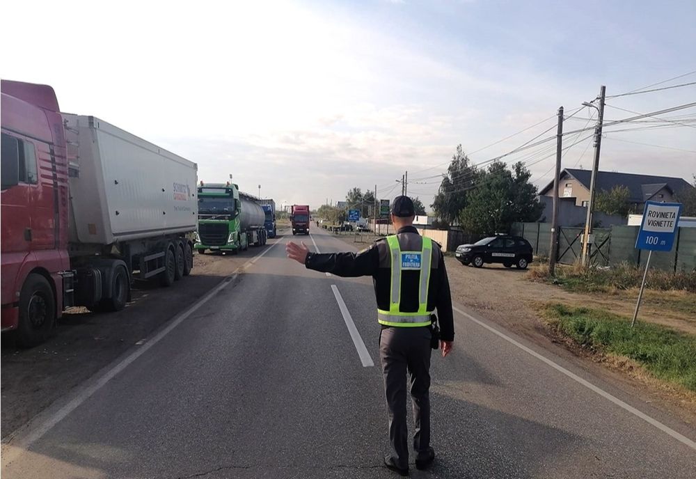 Descoperit la controlul de frontieră cu permisul fals asupra lui   