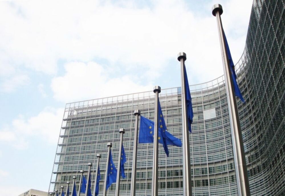 CE a aprobat o schemă de ajutoare notificată de România de 390 milioane de euro pentru a sprijini cogenerarea de înaltă eficienţă de energie electrică şi termică 