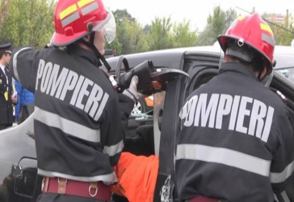 Accident cu victimă încarcerată în Iași