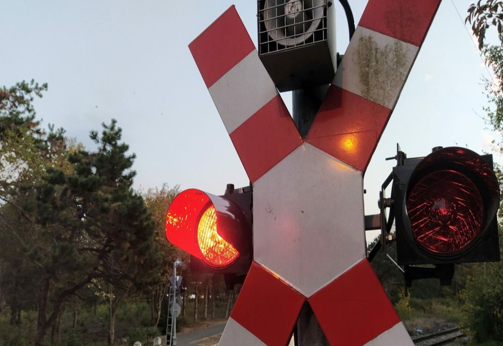 Un bărbat a fost lovit de un tren marfar la Bârnova 