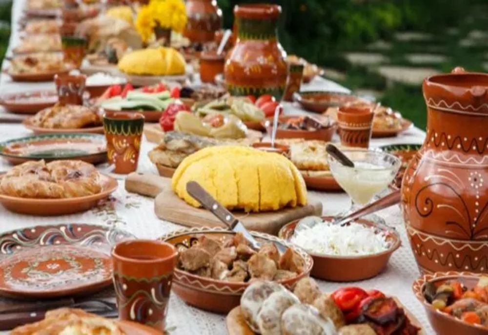 Cele mai nocive mâncăruri de sărbatori pentru stomacul tău. Ce să eviți de pe masa de Crăciun