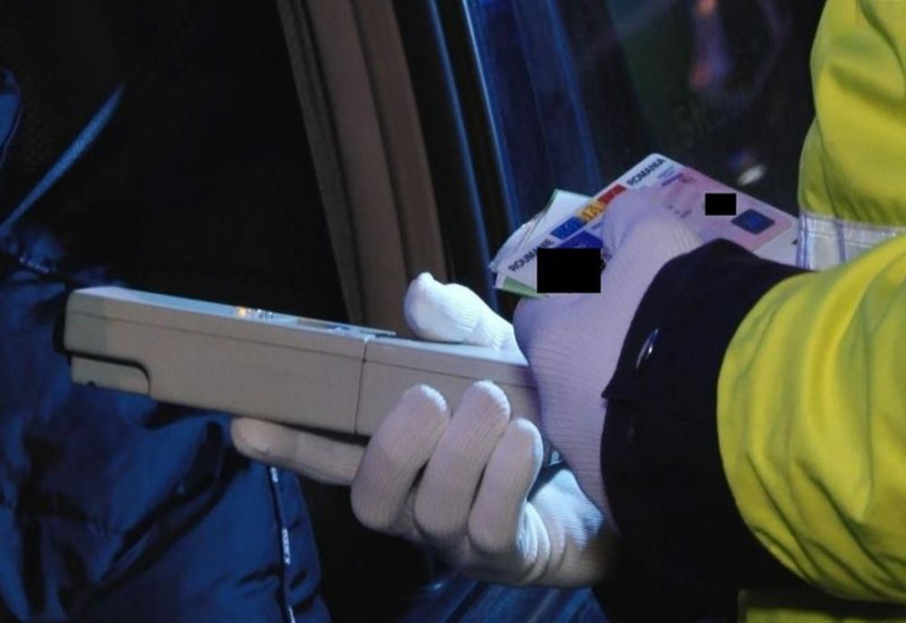 Polițist local condamnat la închisoare după ce a condus beat