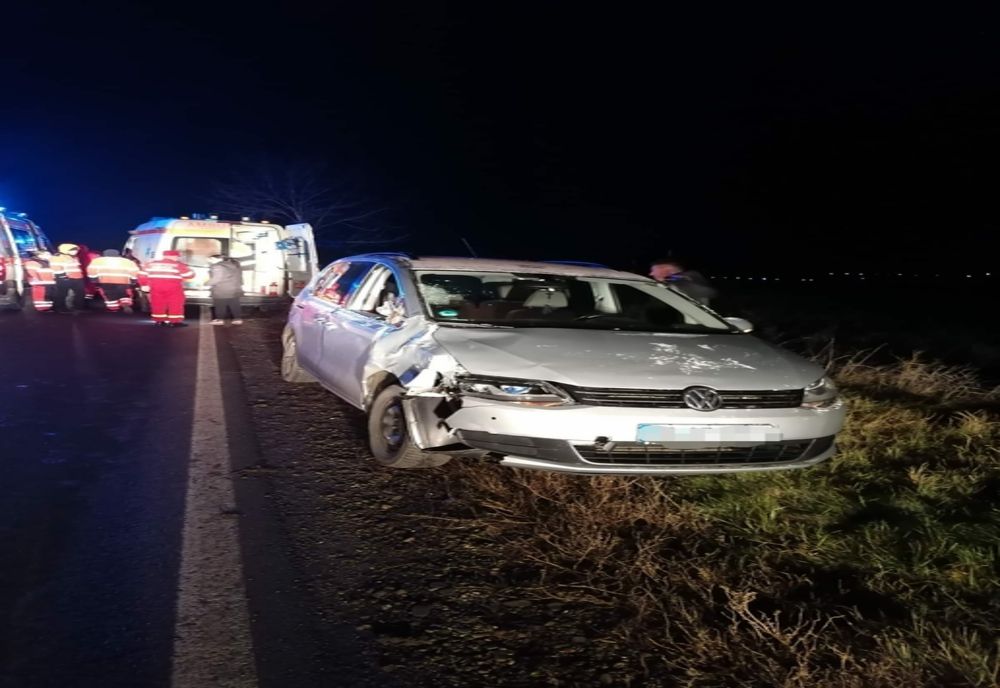 Costești. Căruță tamponată de un autoturism 