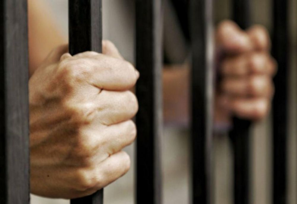 Specialist în furtul de țigări, în arest 30 de zile