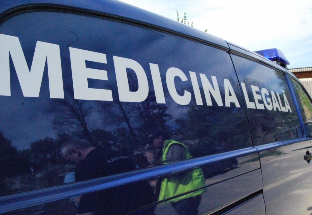 POLIȚIST DE 38 DE ANI, GĂSIT ÎMPUȘCAT ÎN CAP, LA IAȘI