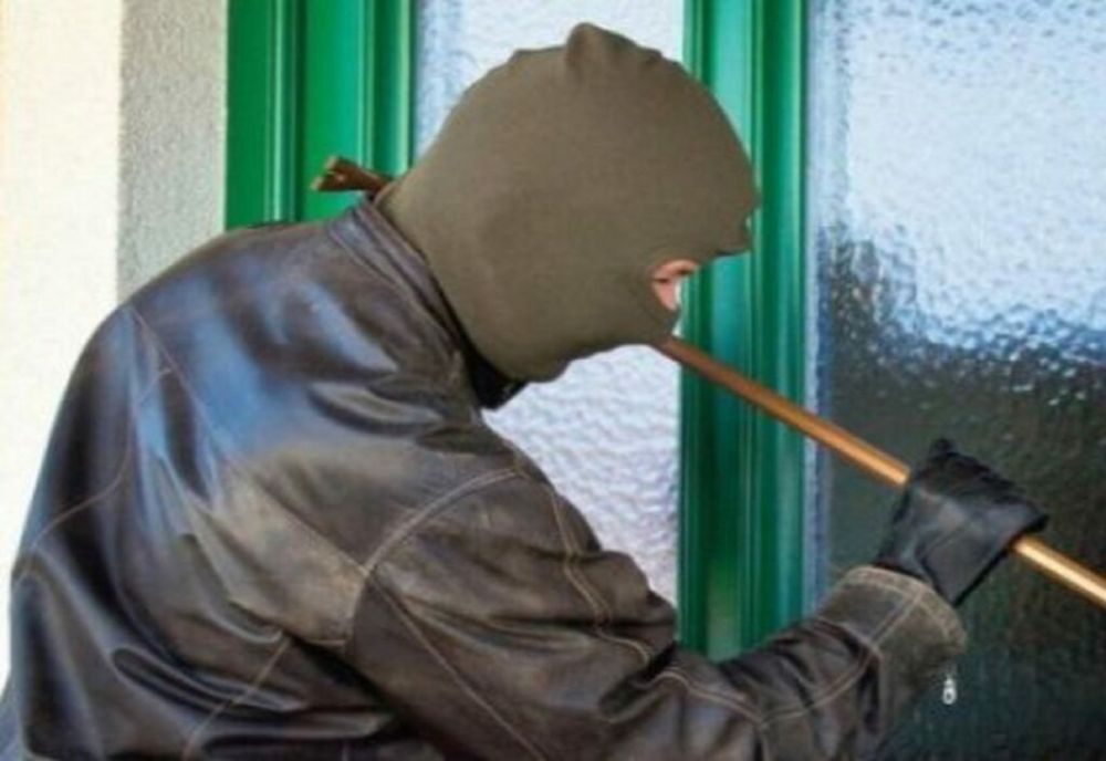 Interlopul Ionuț Cataragiu și un criminal periculos, autorii jafului ca-n filme din Iași