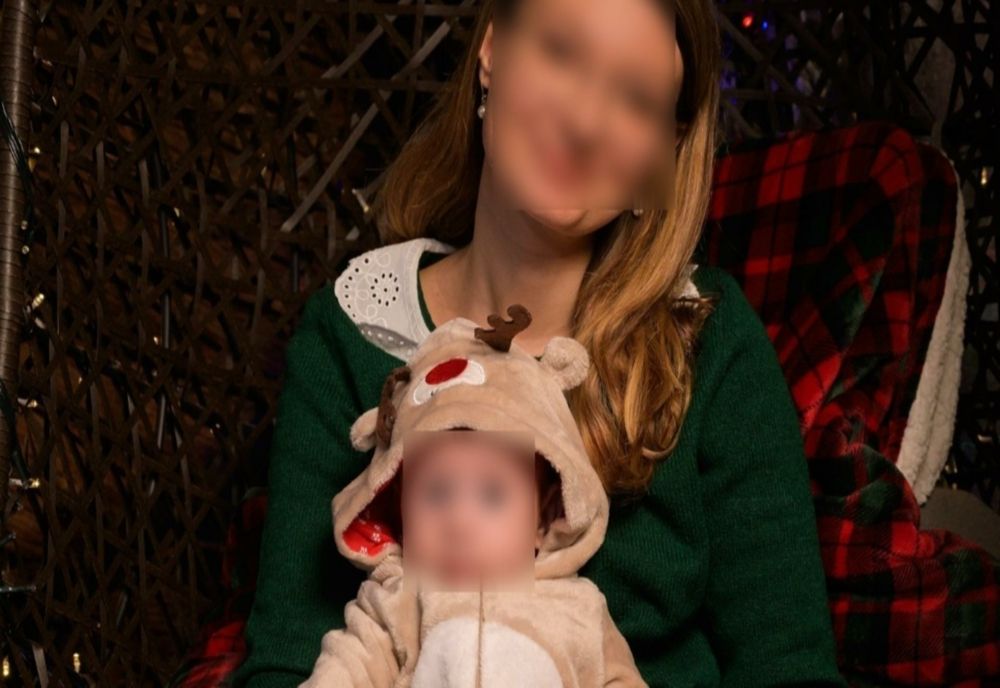 Tatăl doctoriței din Iași care s-a aruncat cu bebelușul de la etaj este polițist. Tulburător ce mărturisesc vecinii despre soțul femeii