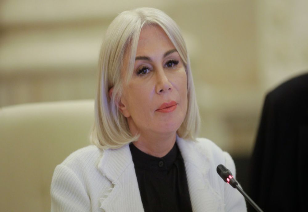 RALUCA TURCAN: PSD SĂ NE SPUNĂ CLAR DACĂ MAI VREA SĂ FIE LA GUVERNARE SAU TRECE ÎN OPOZIȚIE