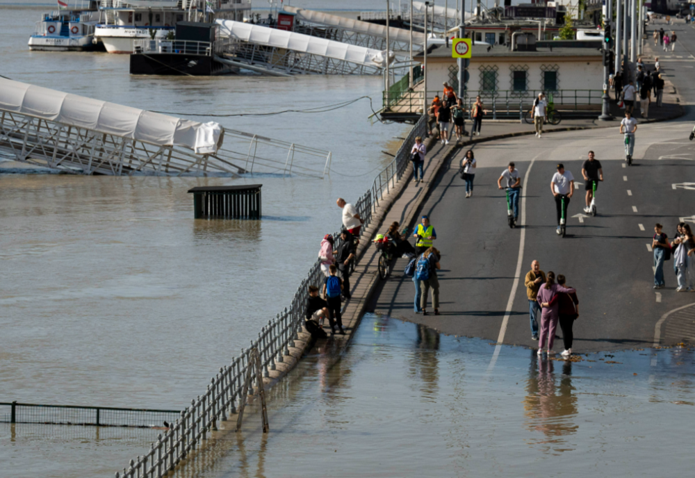 COD ROȘU DE INUNDAȚII PENTRU JUDEȚELE BOTOȘANI ȘI IAȘI