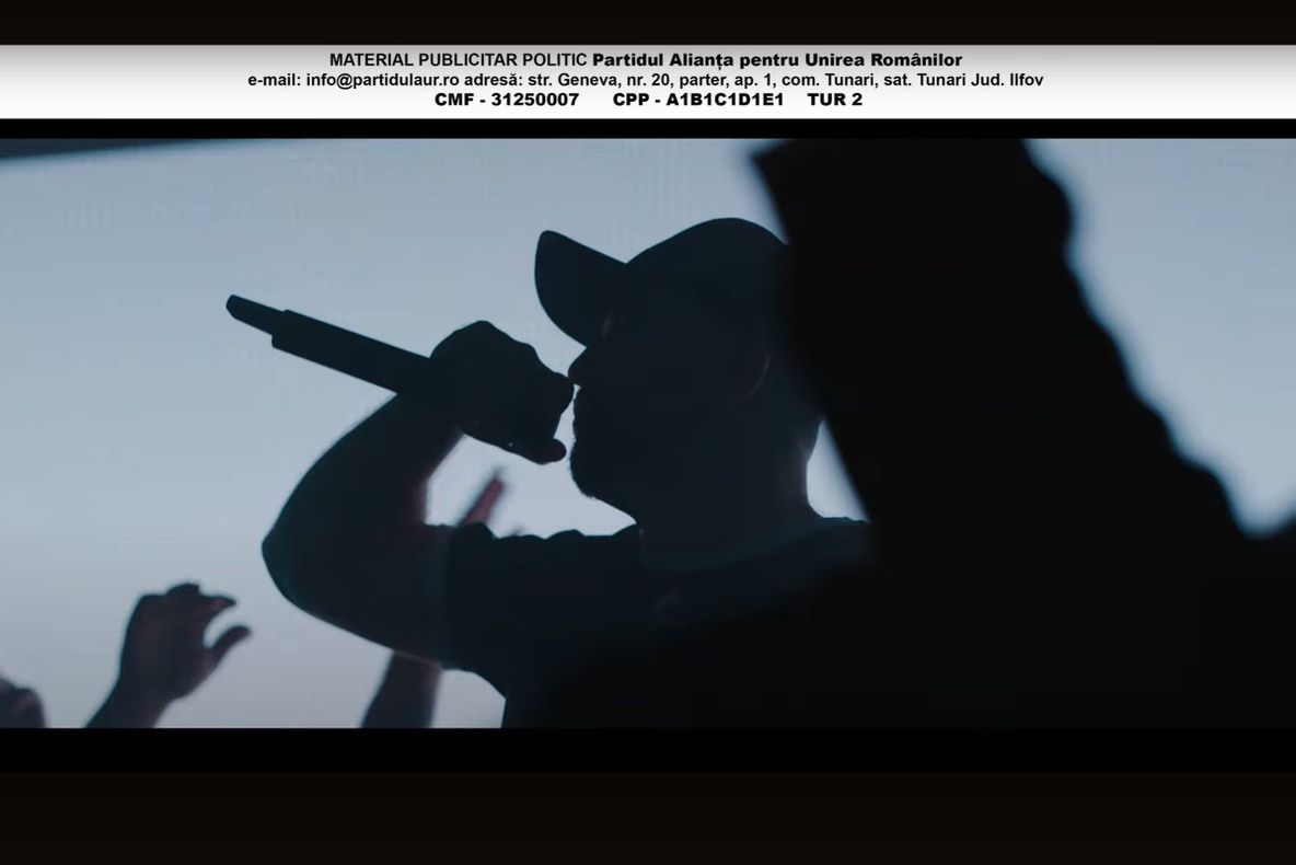 HIP - HOP DE CAMPANIE CU POE PENTRU GEORGE SIMION