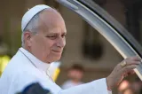 Papa Leon, operat urgent la plămâni. Ce au descoperit medicii