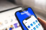 Probleme la Revolut în România și în alte țări. Aplicația nu funcționează pentru unii utilizatori, iar plățile cu cardul sunt refuzate