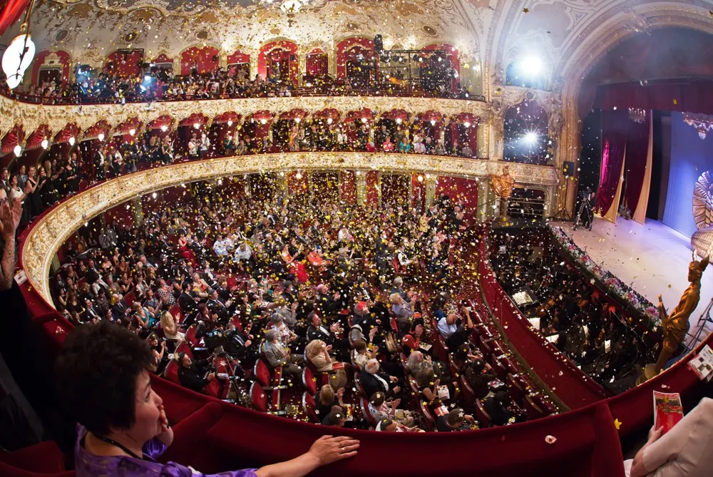 opera