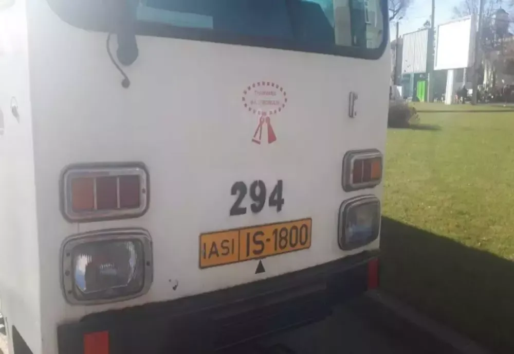 Ieșenii, invitați astăzi să meargă cu „Tramvaiul Mărțișorului“