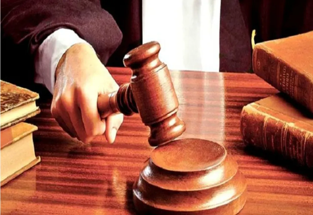 Plasat sub control judiciar pentru că a furat de mâncare dintr-un magazin