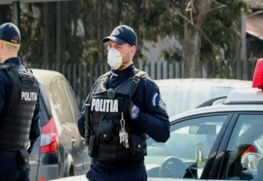 Incident electoral în Iași. Jandarmii au aplicat o amendă de 12.500 de lei unei persoane pentru continuarea propagandei electorale şi pentru că nu purta masca de protecţie.