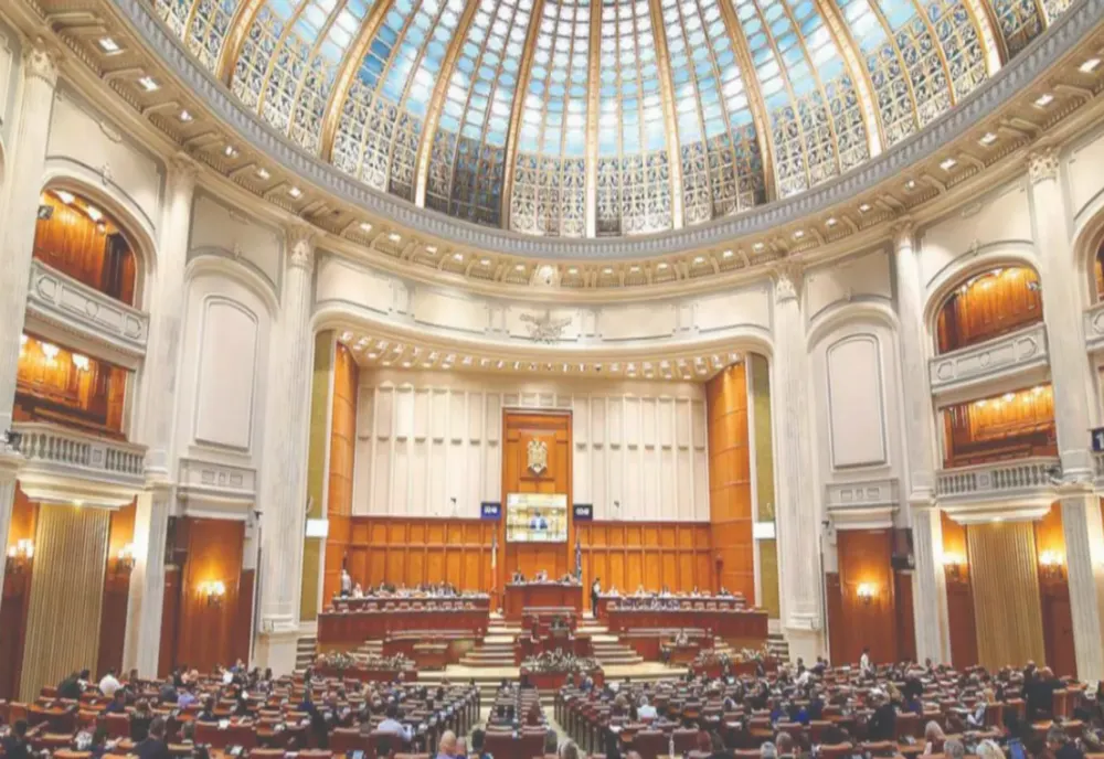 Pensia de serviciu, eliminată în cazul corupților