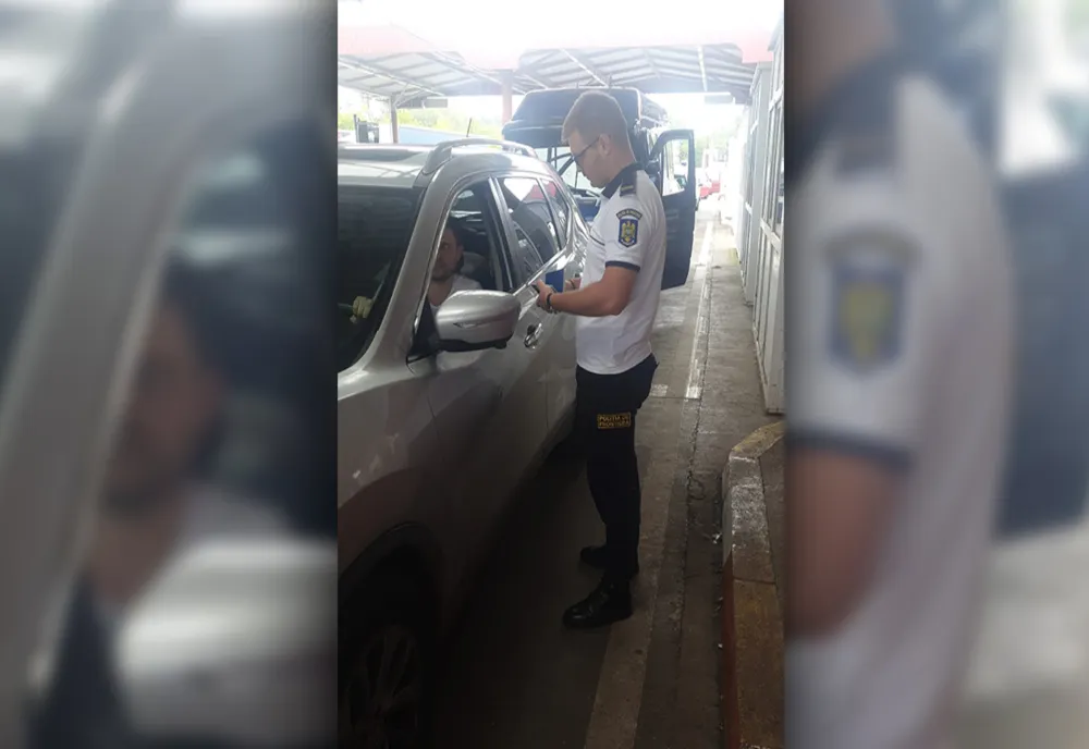 Identitate românească falsă cumpărată cu 500 de euro