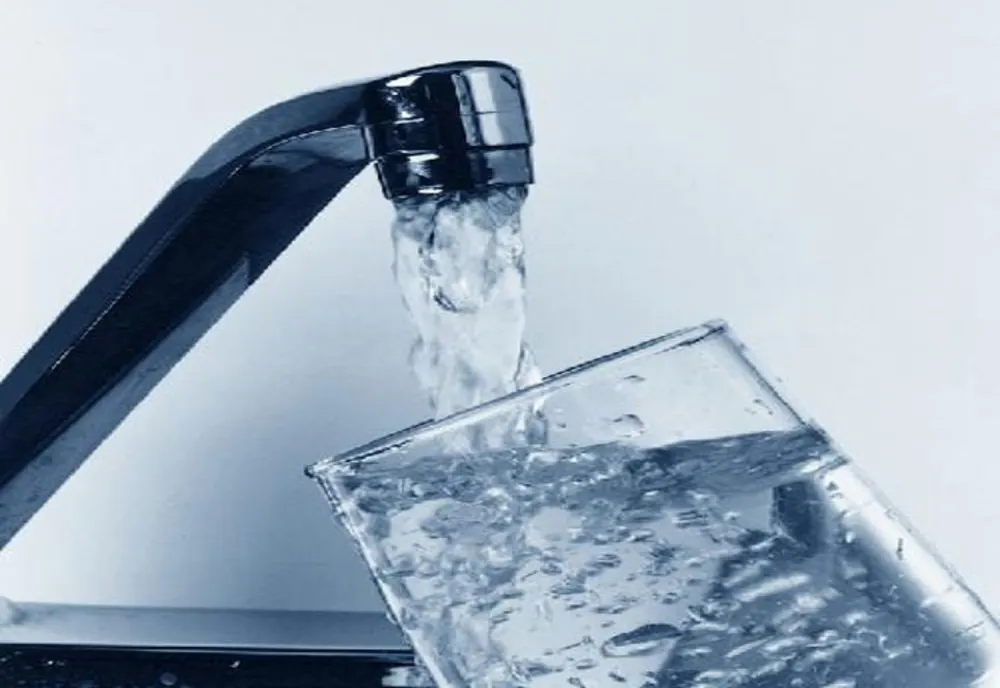 Spitalul de Copii din Iași ar putea relua internările săptămâna viitoare. Cauza contaminării apei rămâne neclară