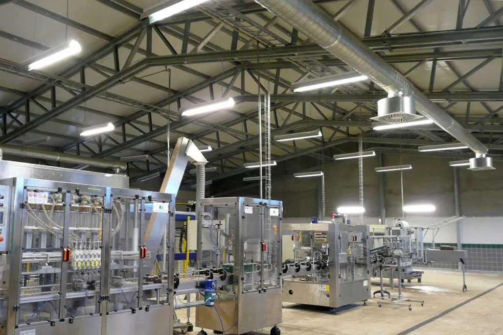 Industrial-buildings-Chemical-industry-building-Interior-Frisomat_2