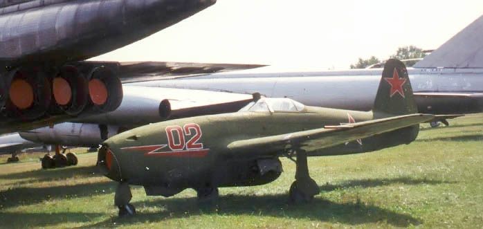 Yakovlev_Yak-17