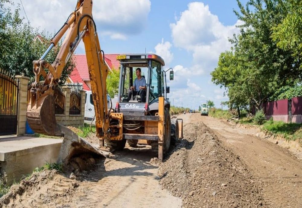 Investiție de aproape 2,4 milioane de euro în reabilitarea străzilor din Miroslovești