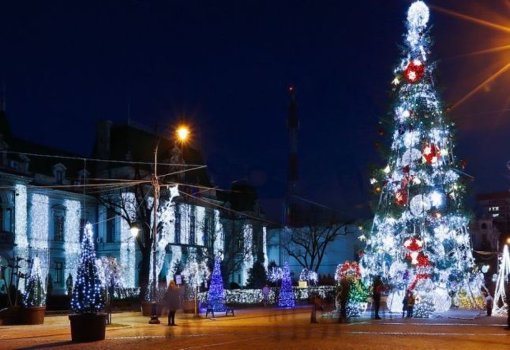 Iluminatul festiv va fi aprins în Iași sâmbăta viitoare