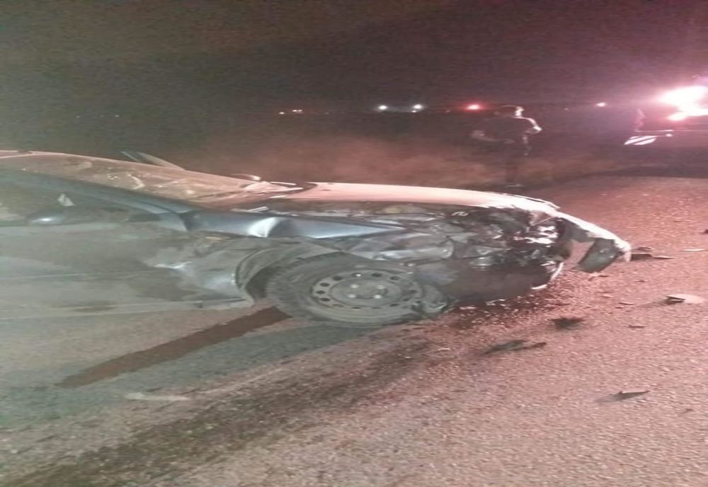 GALERIE FOTO: A dat cu mașina peste un mistreț! Vehiculul este distrus!