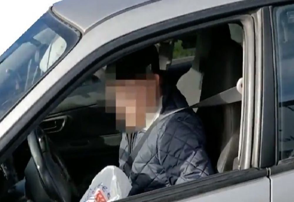 Ce au pățit doi șoferi care au fost prinși fără permis de conducere