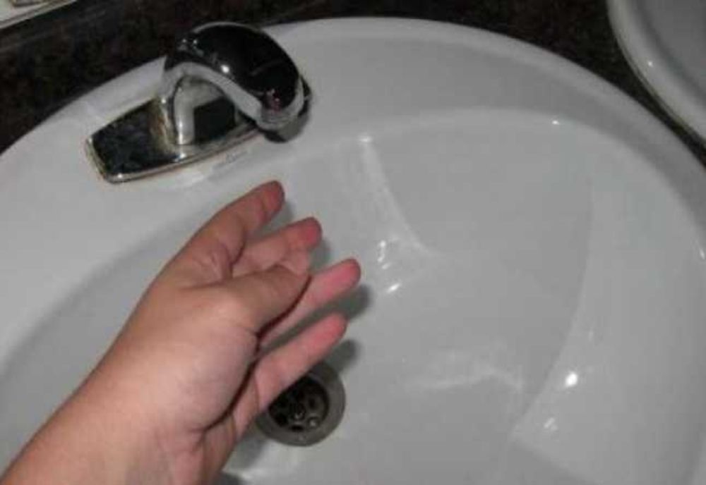 Furnizarea apei, întreruptă joi pe mai multe străzi din Iași