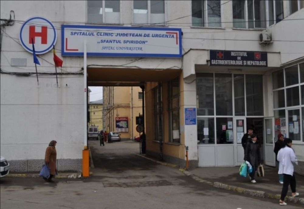 Dat afară din casă de soție, un ieșean a decis să se mute la spital! Medicii au încercat să-l dea afară. Cum a reacționat bărbatul