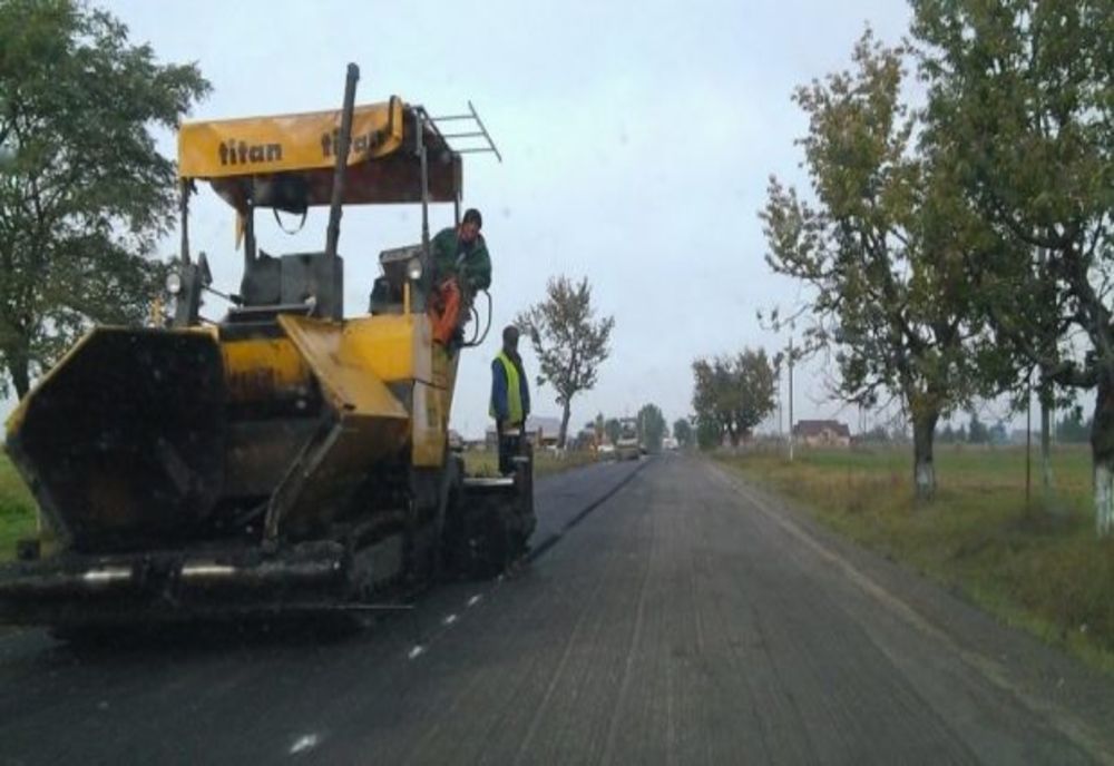 Licitație pentru un drum județean, reluată cu preț aproape dublu de Consiliul Județean Iași