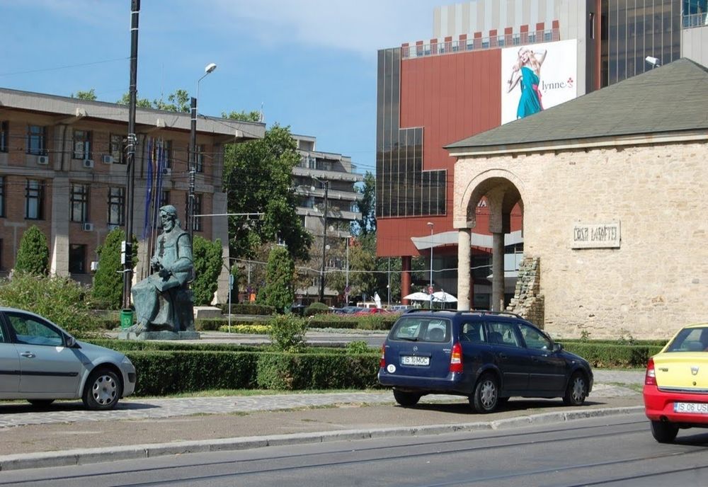 Ce au pățit cei care au parcat pe strada Palat