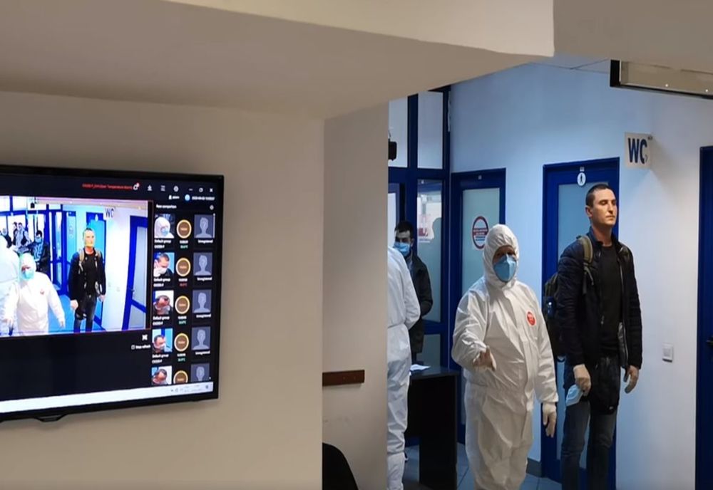 Mobilizare generală la Aeroportul Iași! Toți cei 180 de pasageri au fost băgați în carantină! - VIDEO