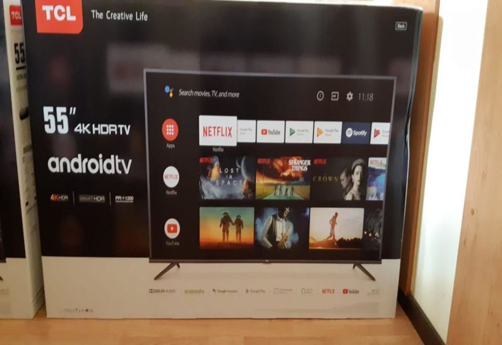 Echipamente online pentru dotarea a 40 de şcoli din Iaşi – FOTO