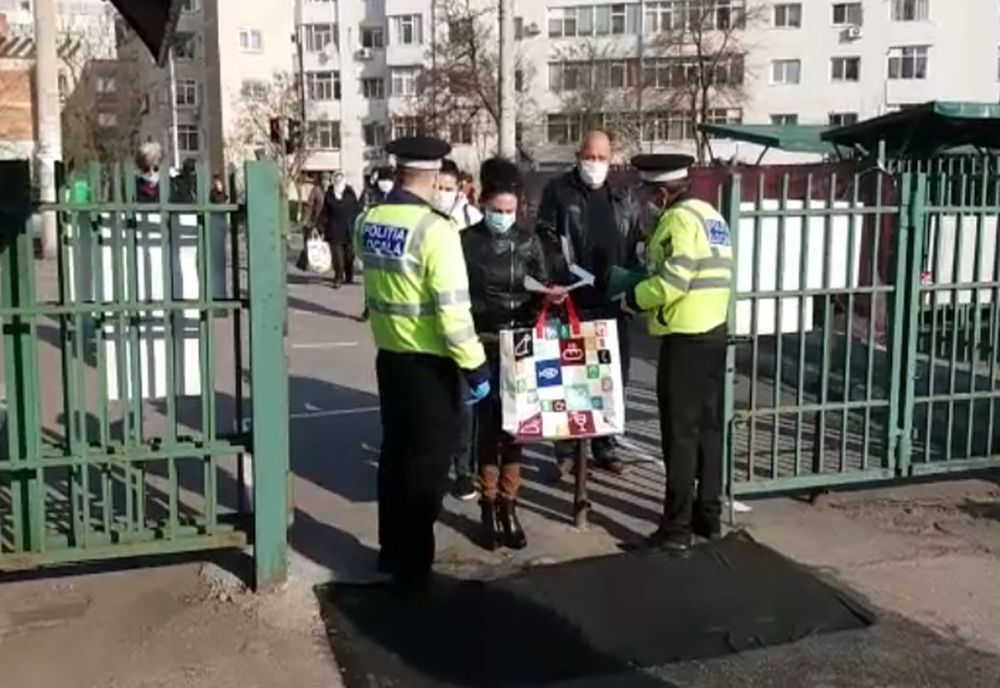 Cozi la pescării, în piețe și la supermarketuri, înainte de Sărbătoarea Floriilor - FOTO