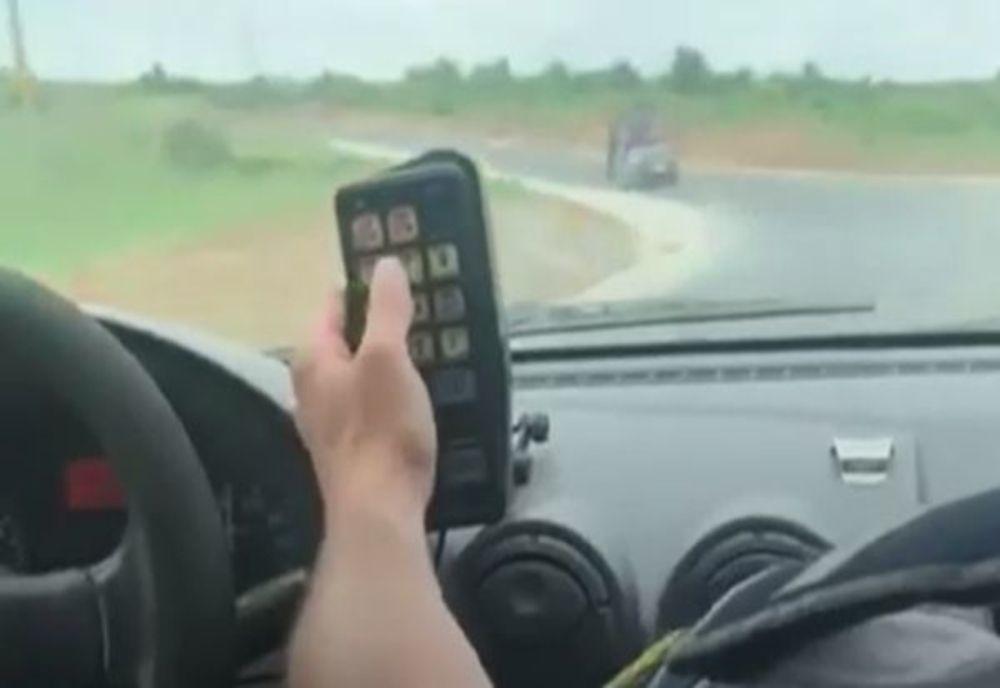 Urmărire ca în filme în Iași! Un tânăr fără permis a fost oprit cu greu de polițiști