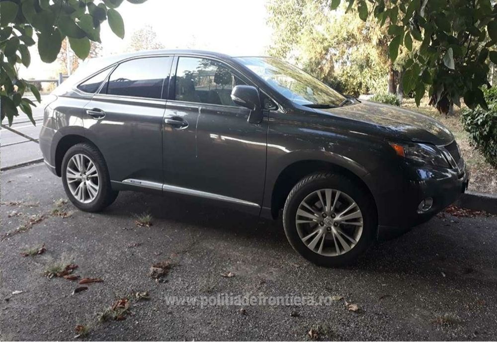 Autoturism furat din Germania, depistat în Vama Albița 