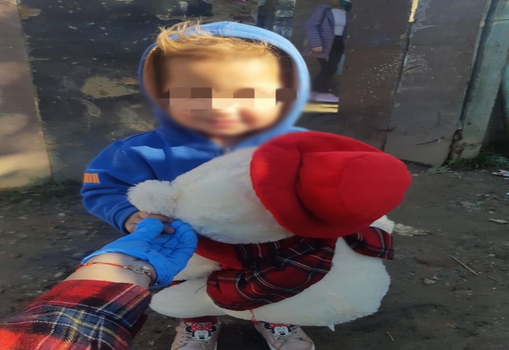 Surpriză de ziua Iulianei, organizată de polițiștii de la arest