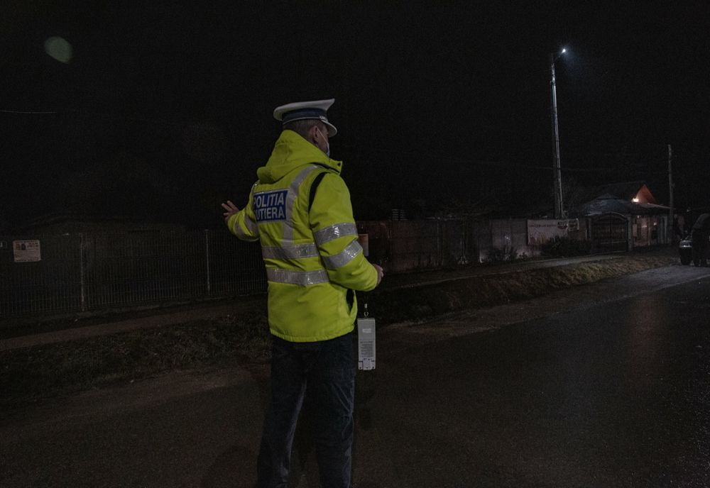 Poliţiştii au stabilit, la Miroslava, un nou record: şapte şoferi băuţi, depistaţi în numai o oră