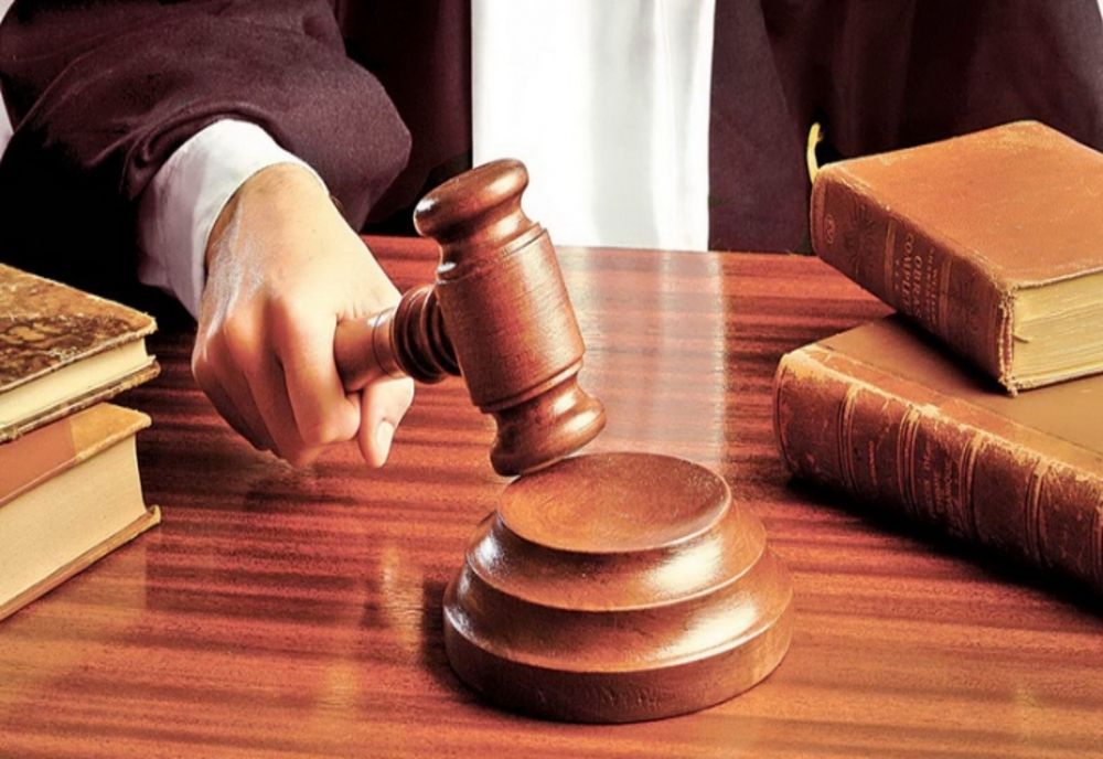 8 luni de închisoare pentru un bărbat de 66 de ani. Pentru ce l-au condamnat judecătorii