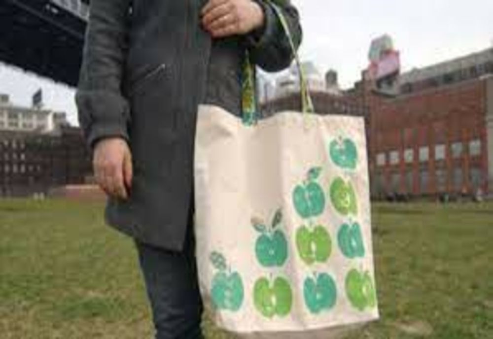 Ușurat de bijuterii în valoare de 8.000 de lei! Unde le avea bărbatul