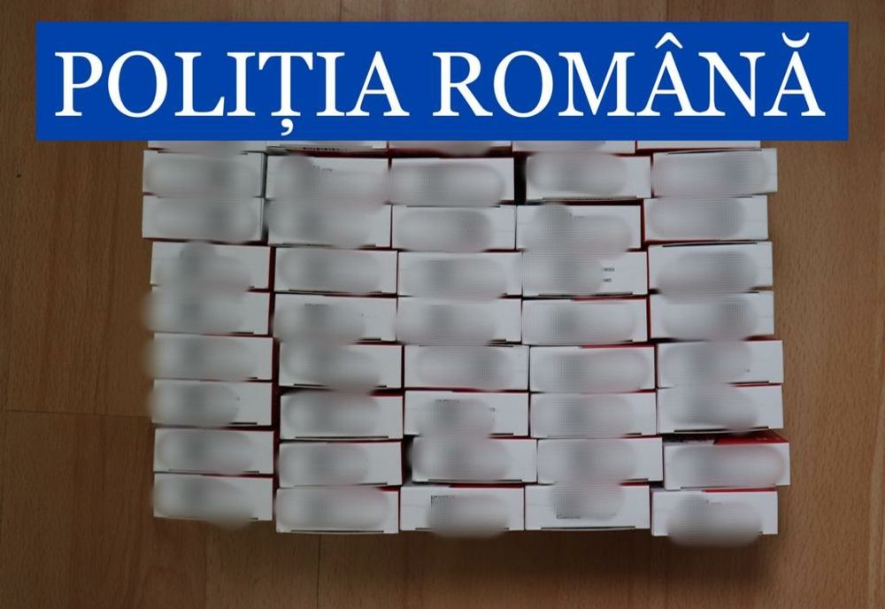 FOTO- A încercat să vândă medicamente pe internet și s-a trezit cu poliția la ușă