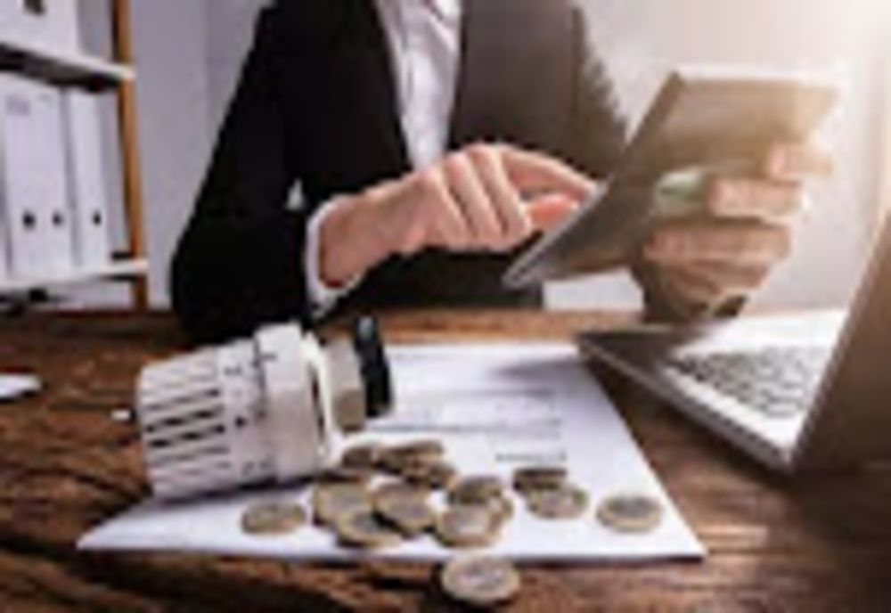 Topul scumpirilor în ultimul an. Energia electrică, gazele și combustibilii, cele mai mari creșteri