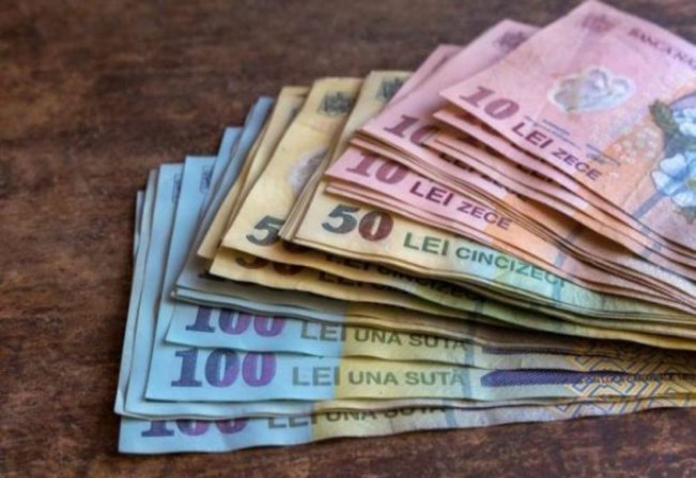 Culisele Statului Paralel | Salarii mărite cu 50% pentru unii bugetari. Țara arde, parlamentarii dau sporuri colegilor