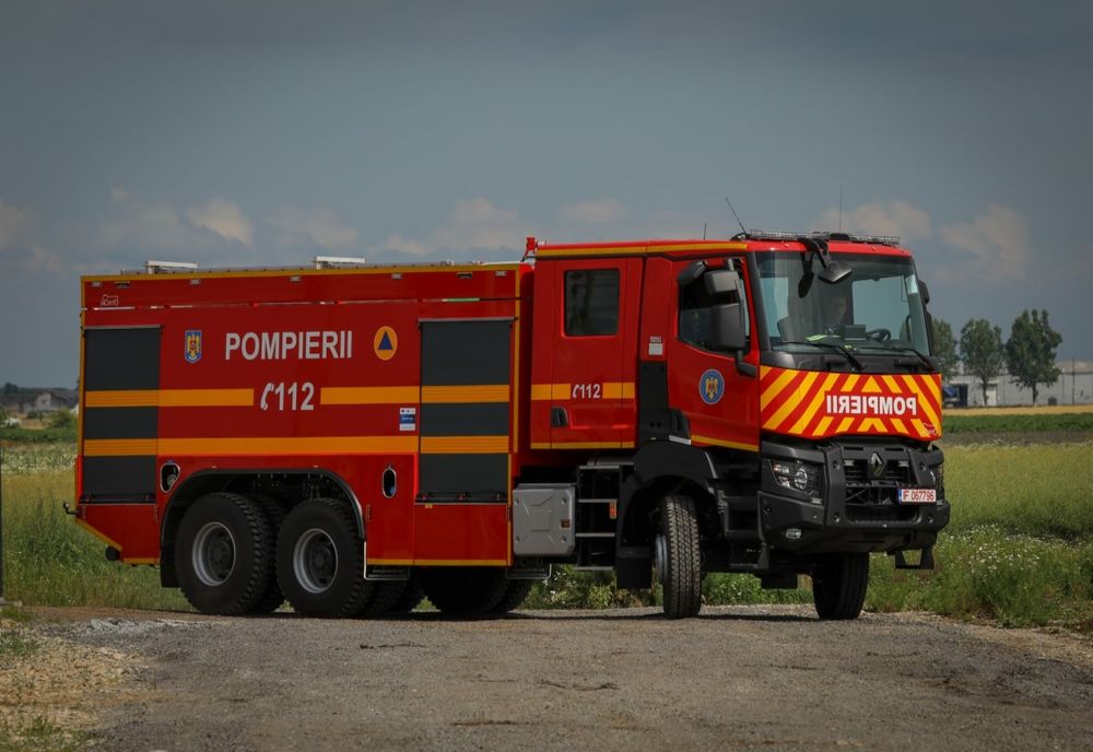 Incendiu la o locuință din comuna Dumești