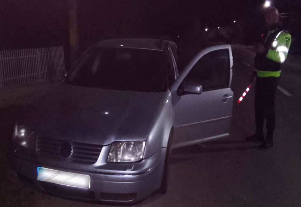 Ieșean în stare de ebrietate, depistat în trafic, la volan