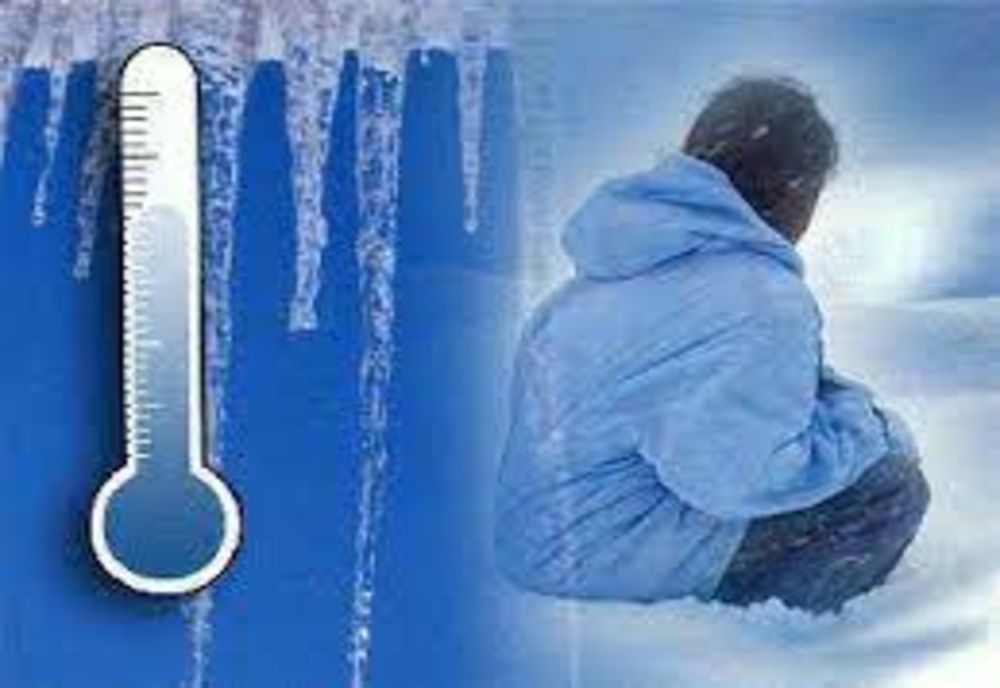 Frigul face primele victime: O persoană a murit de hipotermie, iar alta a ajuns în stare gravă la spital